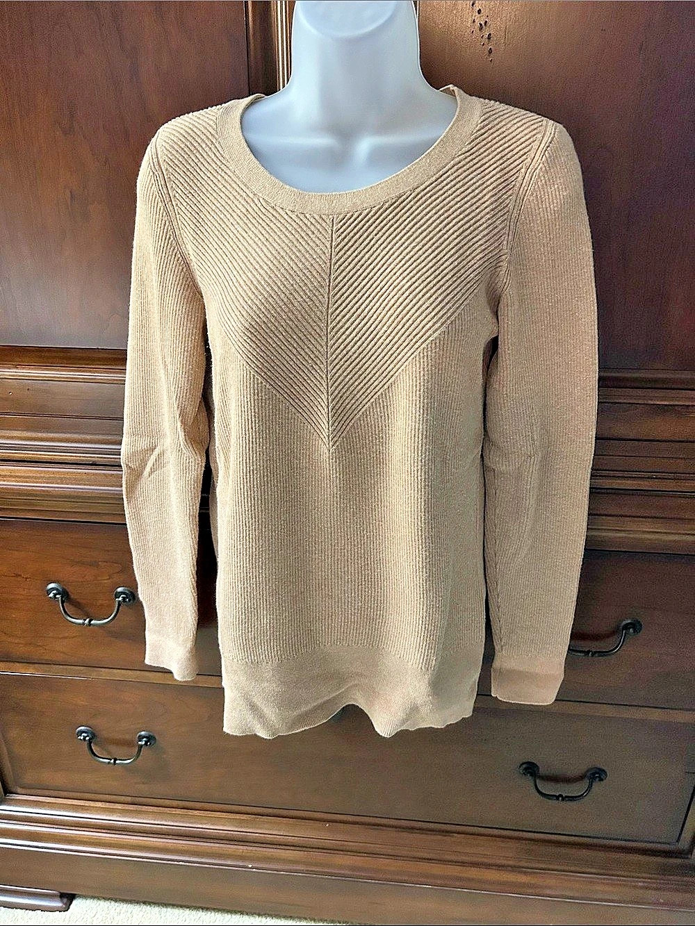Talbots Tan Chevron Knit Sweater Size Small